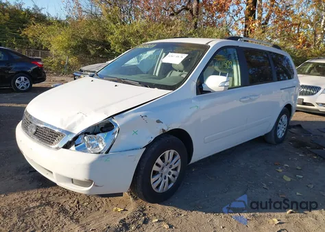 2012 Kia Sedona Lx z USA, uszkodzony, nr VIN KNDMG4C71C6483173